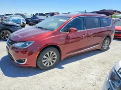 2C4RC1BG8KR651268 2019 CHRYSLER PACIFICA