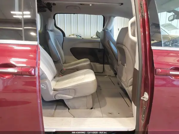 2C4RC1BG8KR666210 2019 CHRYSLER PACIFICA - Image 8