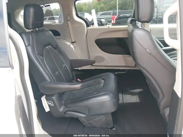 2C4RC1BG8KR704731 2019 CHRYSLER PACIFICA - Image 8