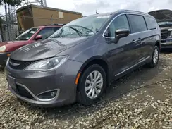 2C4RC1BG8KR721352 2019 CHRYSLER PACIFICA