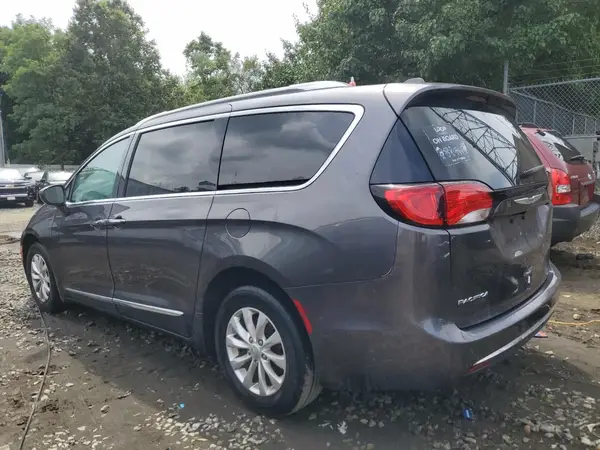 2C4RC1BG8KR721352 2019 CHRYSLER PACIFICA - Image 2