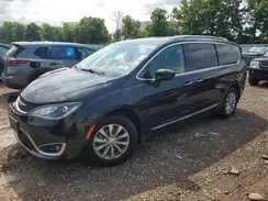 2C4RC1BG8KR731685 2019 CHRYSLER PACIFICA