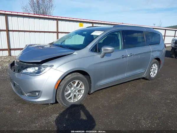 2C4RC1BG8LR105782 2020 CHRYSLER PACIFICA - Image 2