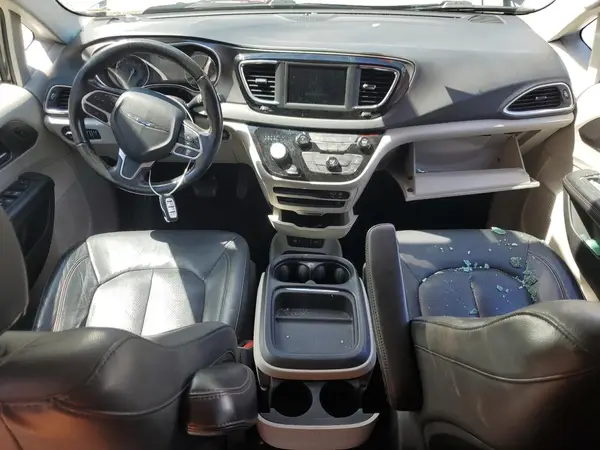 2C4RC1BG8LR115664 2020 CHRYSLER PACIFICA - Image 8
