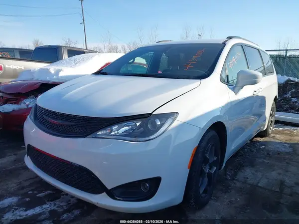 2C4RC1BG8LR122890 2020 CHRYSLER PACIFICA - Image 2