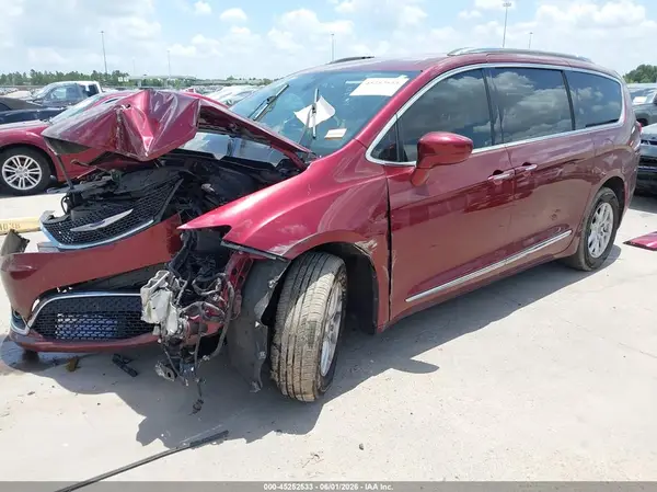 2C4RC1BG8LR125093 2020 CHRYSLER PACIFICA - Image 2