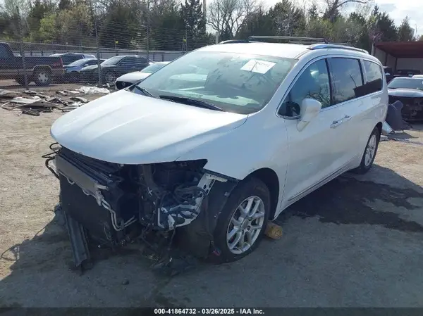 2C4RC1BG8LR125840 2020 CHRYSLER PACIFICA - Image 2
