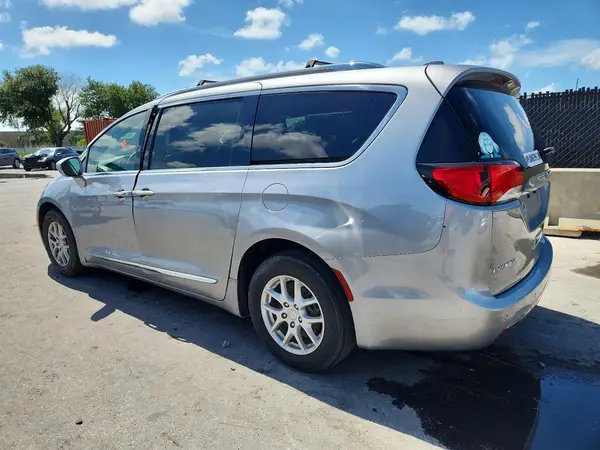2C4RC1BG8LR131833 2020 CHRYSLER PACIFICA - Image 2