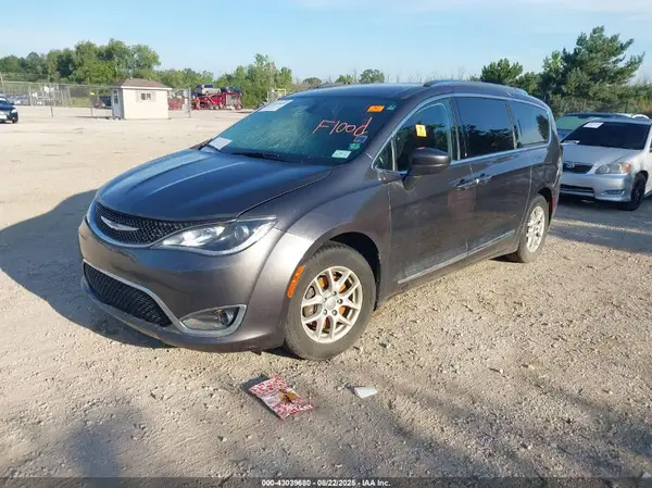 2C4RC1BG8LR140323 2020 CHRYSLER PACIFICA - Image 2