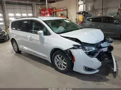 2C4RC1BG8LR157297 2020 CHRYSLER PACIFICA