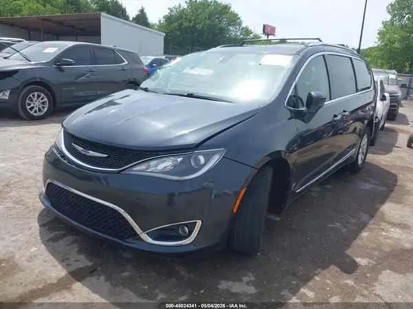 2C4RC1BG8LR157641 2020 CHRYSLER PACIFICA - Image 2