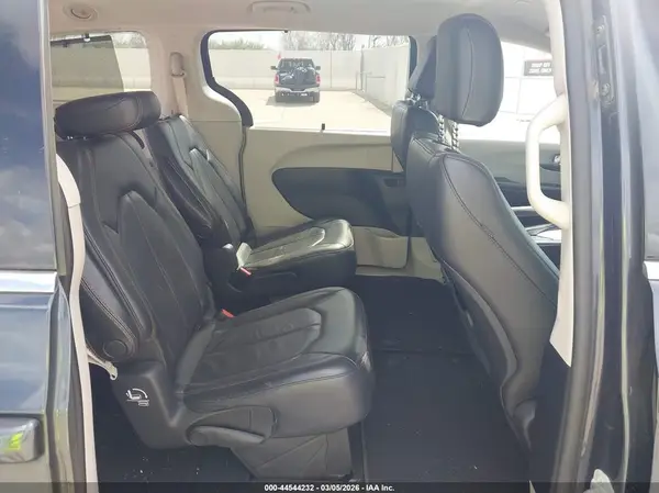 2C4RC1BG8LR268710 2020 CHRYSLER PACIFICA - Image 8