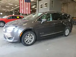 2C4RC1BG8LR271753 2020 CHRYSLER PACIFICA