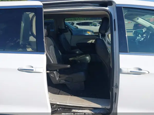 2C4RC1BG8LR275494 2020 CHRYSLER PACIFICA - Image 8