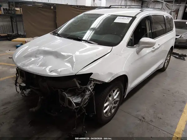 2C4RC1BG8LR280727 2020 CHRYSLER PACIFICA - Image 2