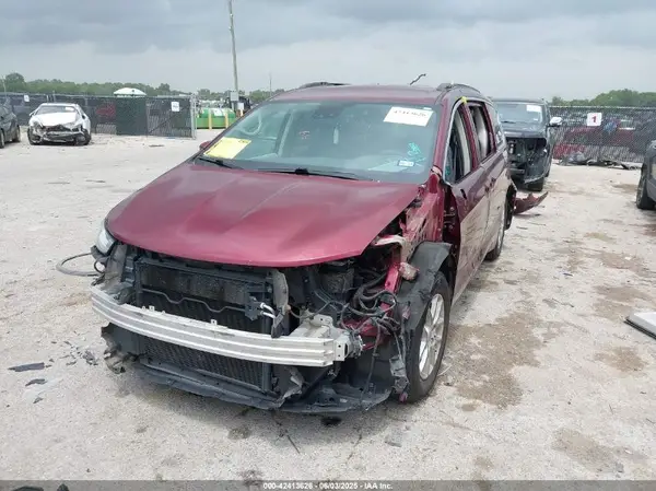 2C4RC1BG8MR547060 2021 CHRYSLER PACIFICA - Image 2