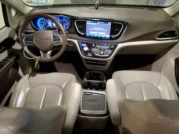 2C4RC1BG8MR585002 2021 CHRYSLER PACIFICA - Image 8