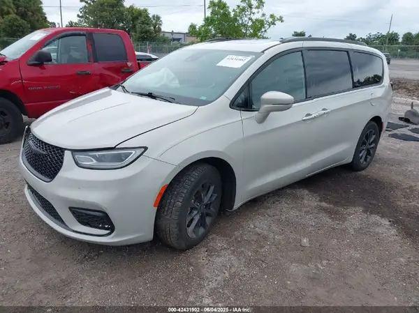 2C4RC1BG8MR585419 2021 CHRYSLER PACIFICA - Image 2