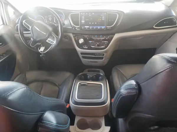 2C4RC1BG8MR597943 2021 CHRYSLER PACIFICA - Image 8