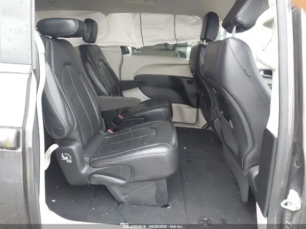 2C4RC1BG8NR116770 2022 CHRYSLER PACIFICA - Image 8