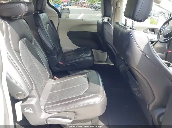 2C4RC1BG8NR138820 2022 CHRYSLER PACIFICA - Image 8