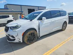 2C4RC1BG8NR141023 2022 CHRYSLER PACIFICA