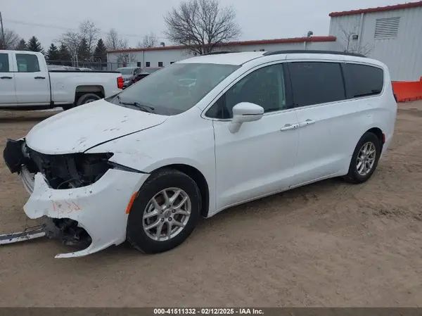 2C4RC1BG8NR151793 2022 CHRYSLER PACIFICA - Image 2
