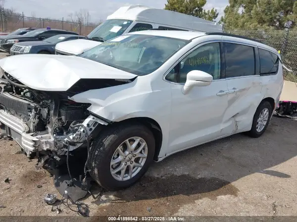 2C4RC1BG8NR181599 2022 CHRYSLER PACIFICA - Image 2