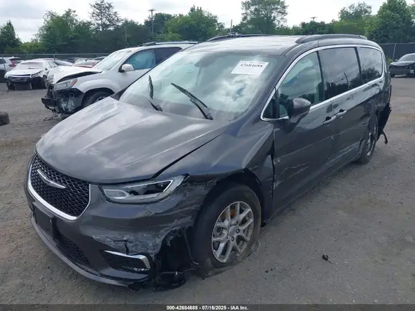 2C4RC1BG8NR185930 2022 CHRYSLER PACIFICA - Image 2