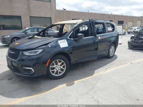 2C4RC1BG8NR190934 2022 CHRYSLER PACIFICA - Image 2