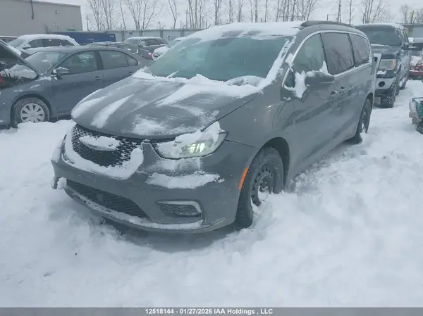 2C4RC1BG8NR202502 2022 CHRYSLER PACIFICA - Image 2