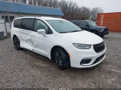2C4RC1BG8NR208221 2022 CHRYSLER PACIFICA