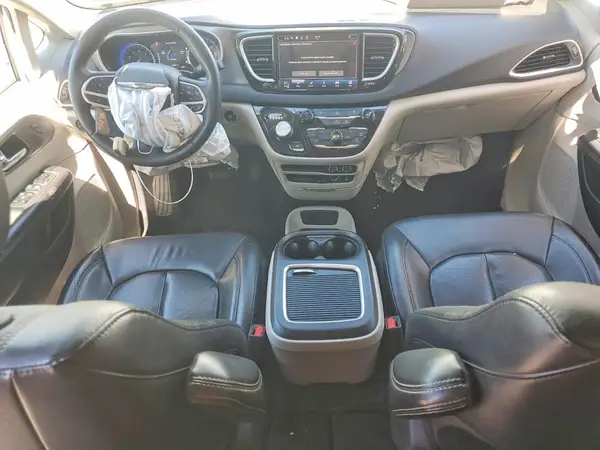 2C4RC1BG8NR215010 2022 CHRYSLER PACIFICA - Image 8