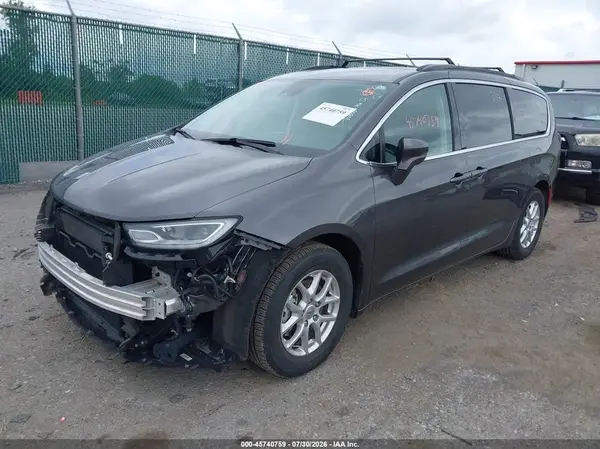 2C4RC1BG8NR235080 2022 CHRYSLER PACIFICA - Image 2