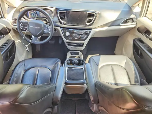 2C4RC1BG8PR525130 2023 CHRYSLER PACIFICA - Image 8