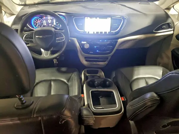 2C4RC1BG8PR586218 2023 CHRYSLER PACIFICA - Image 8