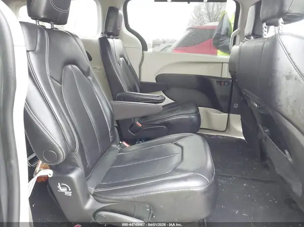 2C4RC1BG8PR606290 2023 CHRYSLER PACIFICA - Image 8