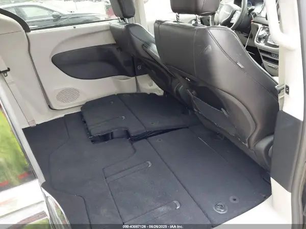 2C4RC1BG8PR606502 2023 CHRYSLER PACIFICA - Image 8