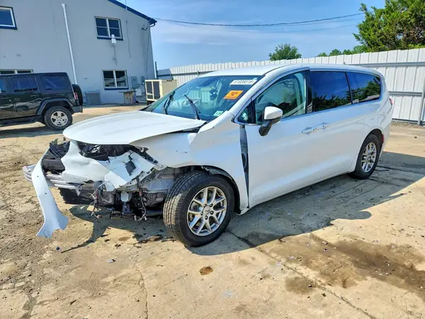 2C4RC1BG8PR607598 2023 CHRYSLER PACIFICA - Image 1