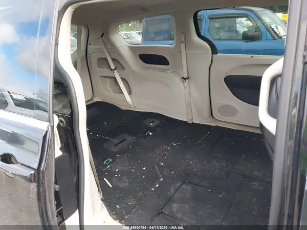 2C4RC1BG8PR631948 2023 CHRYSLER PACIFICA - Image 8