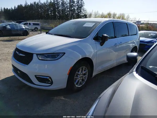 2C4RC1BG8RR115835 2024 CHRYSLER PACIFICA - Image 2