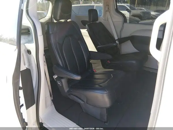 2C4RC1BG8RR115835 2024 CHRYSLER PACIFICA - Image 8