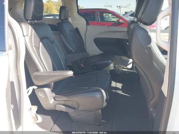 2C4RC1BG8RR116502 2024 CHRYSLER PACIFICA - Image 8
