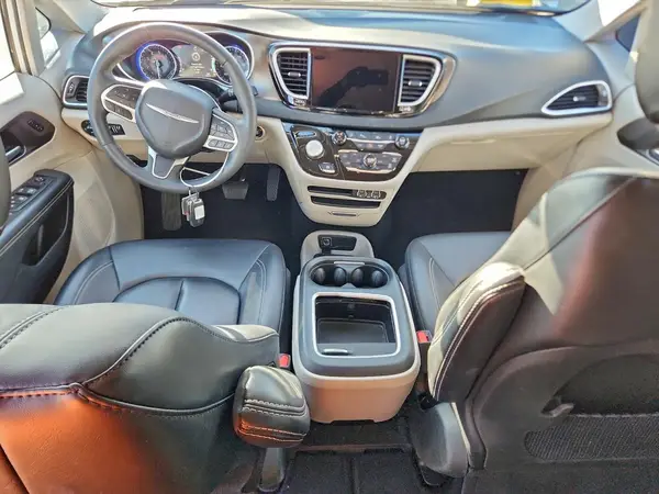 2C4RC1BG8RR122767 2024 CHRYSLER PACIFICA - Image 8