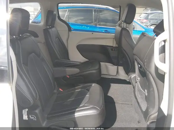 2C4RC1BG8RR124972 2024 CHRYSLER PACIFICA - Image 8
