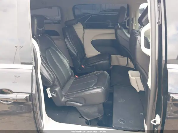 2C4RC1BG8RR139715 2024 CHRYSLER PACIFICA - Image 8