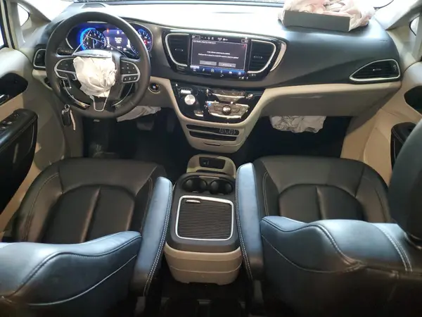 2C4RC1BG8RR144395 2024 CHRYSLER PACIFICA - Image 8