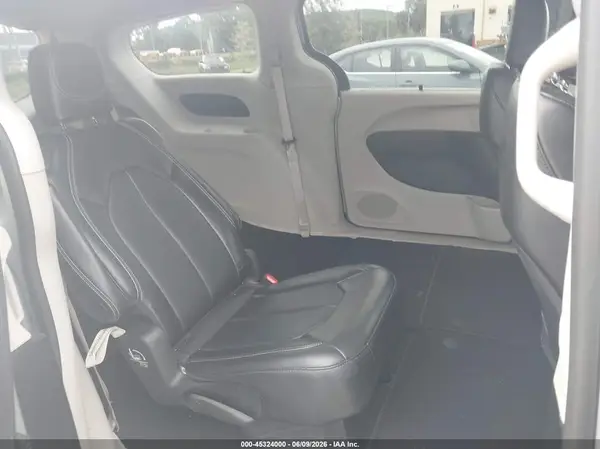 2C4RC1BG8RR145983 2024 CHRYSLER PACIFICA - Image 8
