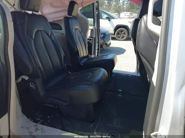 2C4RC1BG8RR149869 2024 CHRYSLER PACIFICA - Image 8