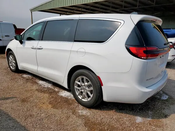 2C4RC1BG8RR156479 2024 CHRYSLER PACIFICA - Image 2